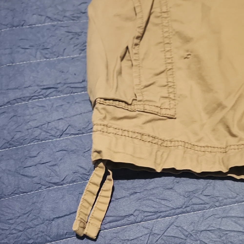 George Tan Cargo Shorts with Utility Pockets - Picture 3 of 5